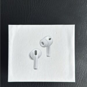 Apple White Wireless Earbuds